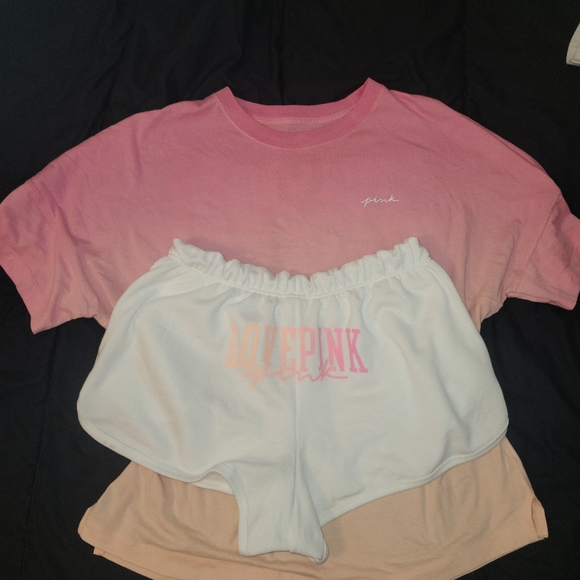 VS PINK Set - Picture 2 of 2